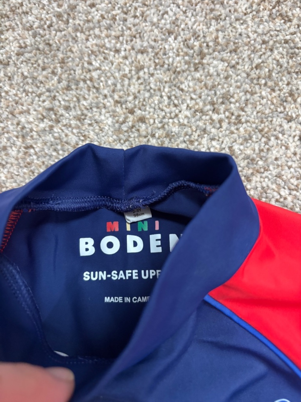 Lot of Mini Boden Toddler Boys Shark Print Rash Guard 2-3 years Long Sleeve - Picture 4 of 5